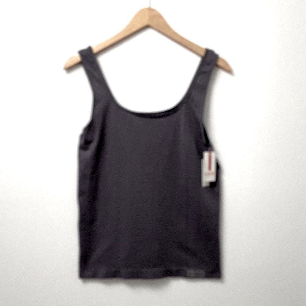 IZOD Tank Top NWT